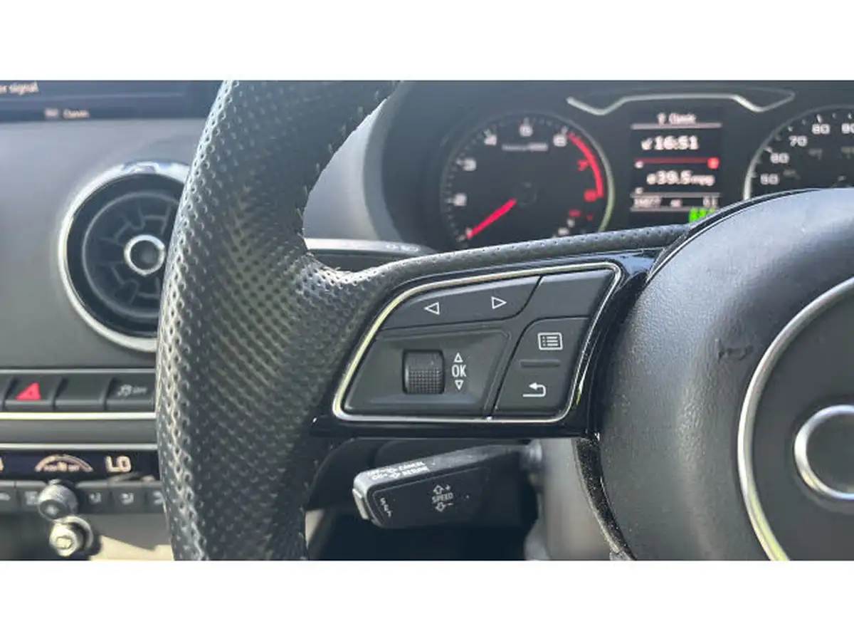 2017-audi-a3-15-tfsi-s-line-saloon-4d-big-29