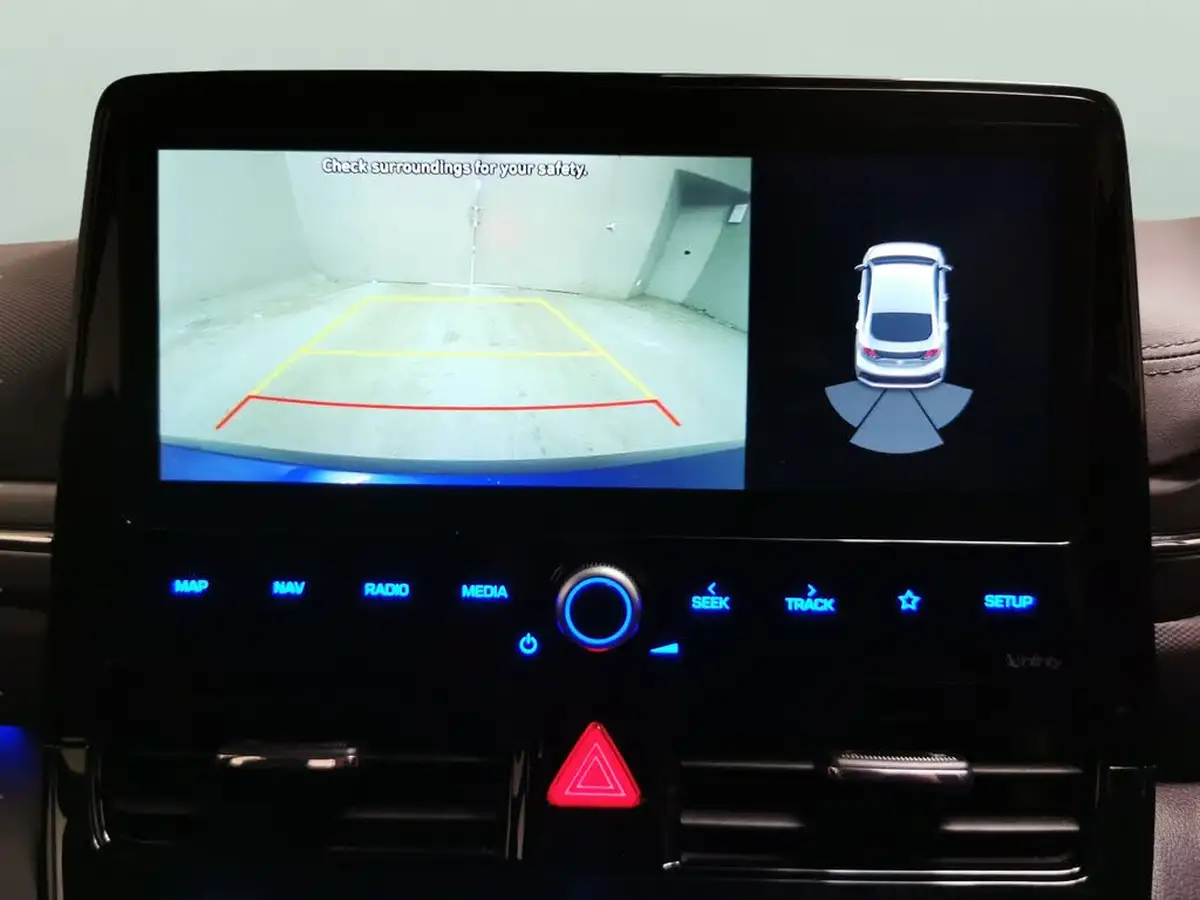 2021-hyundai-ioniq-e-premium-electric-100kw-big-6