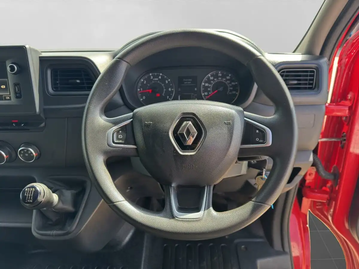 2022-renault-master-23dci-lml35tw-145-business-rwd-big-9
