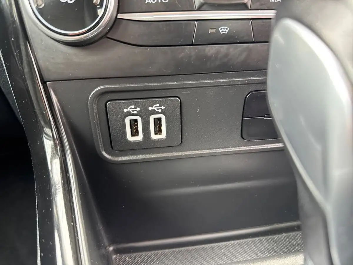 2019-ford-ecosport-10t-titanium-125ps-auto-big-23