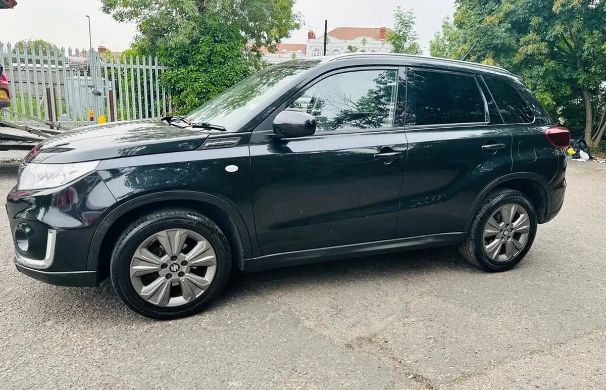 2020-suzuki-vitara-14-boosterjet-sz-t-140ps-auto-big-13