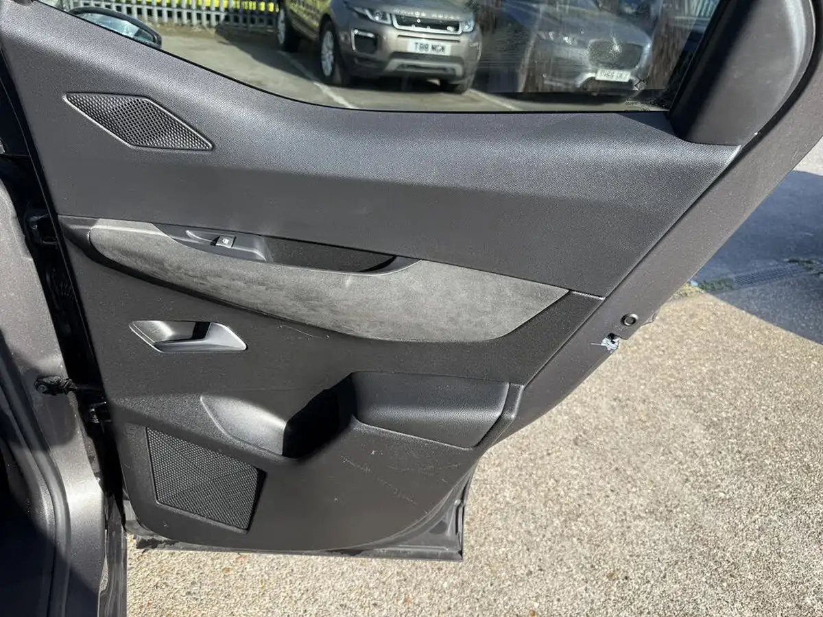2022-ds-ds-3-crossback-12-puretech-performance-line-130ps-big-50