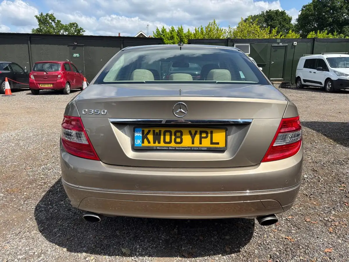 2008-mercedes-benz-c-class-35-c350-elegance-saloon-4d-big-3