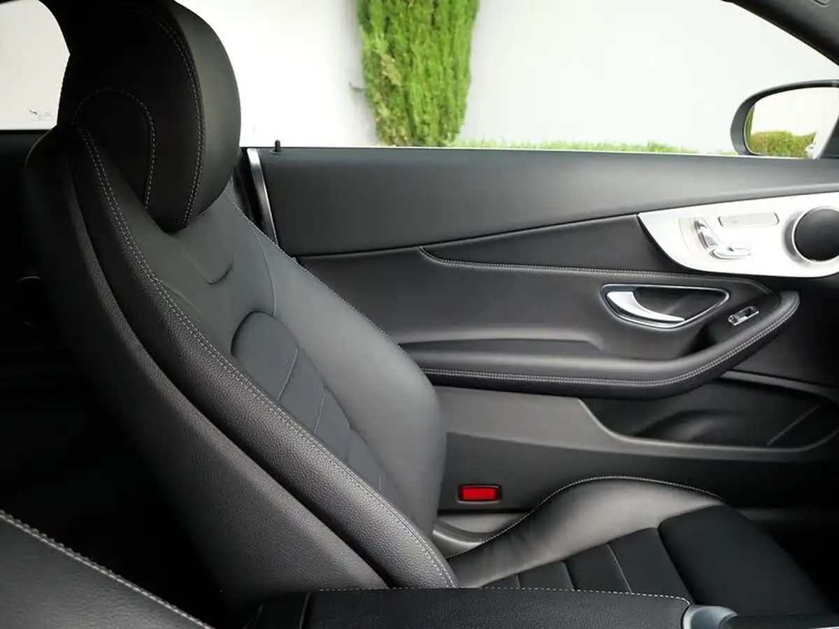 2018-mercedes-benz-c-class-21d-c250d-amg-line-premiumss-coupe-2d-big-13