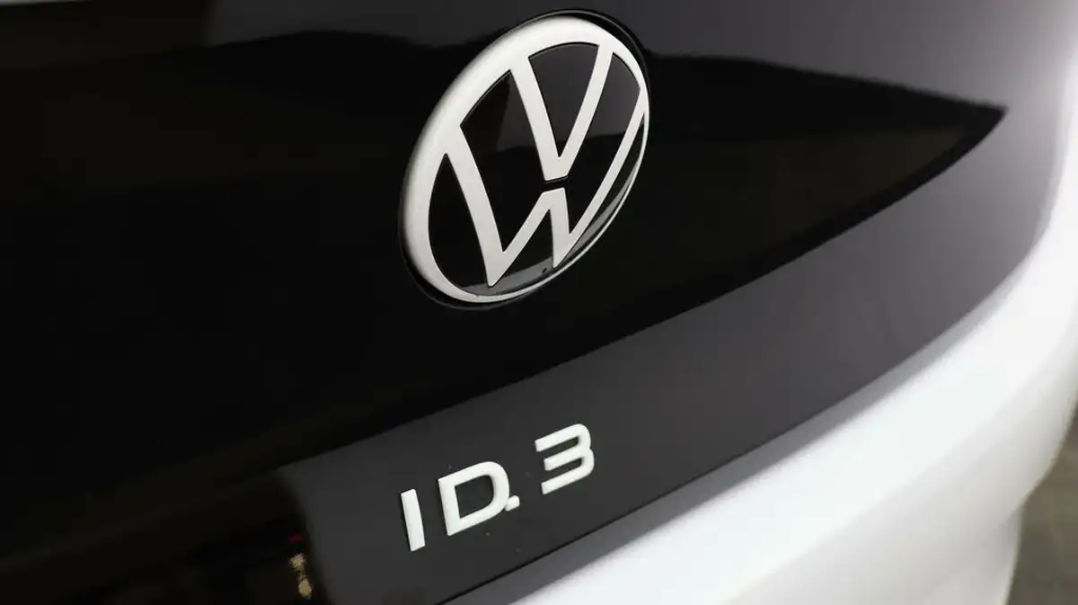2022-volkswagen-id3-e-life-204ps-58kwh-pro-performance-big-19