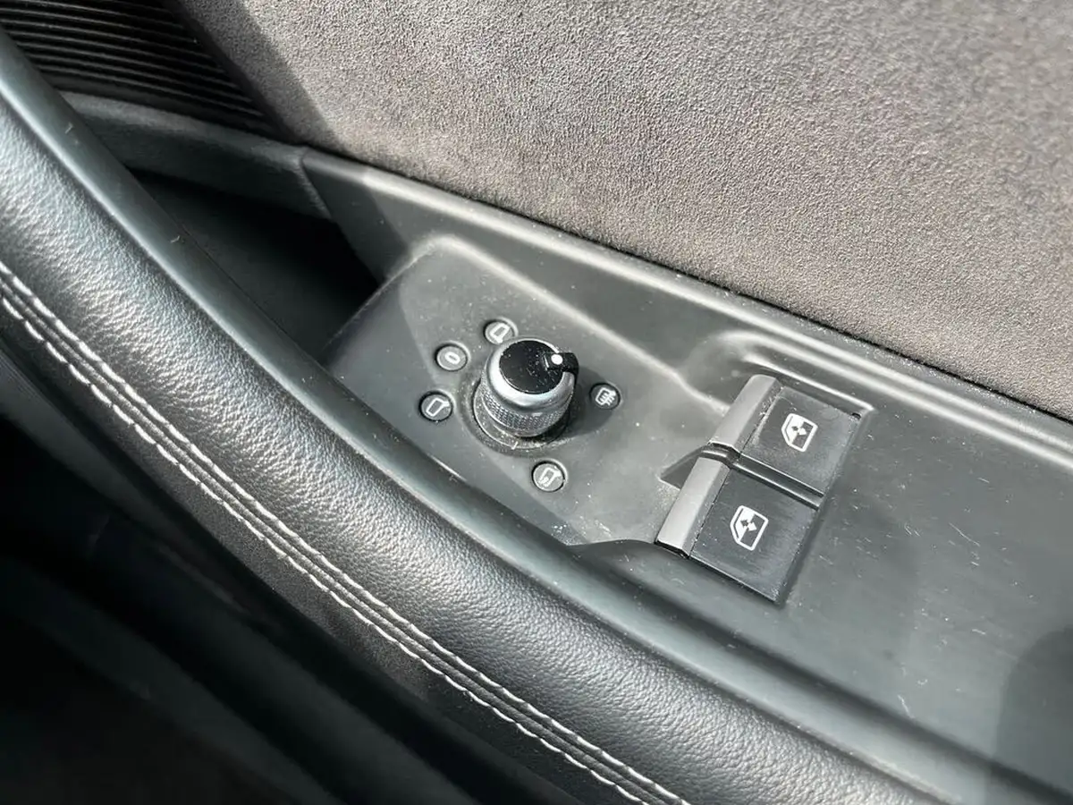 2017-audi-s5-30-tfsi-quattro-coupe-3d-big-33