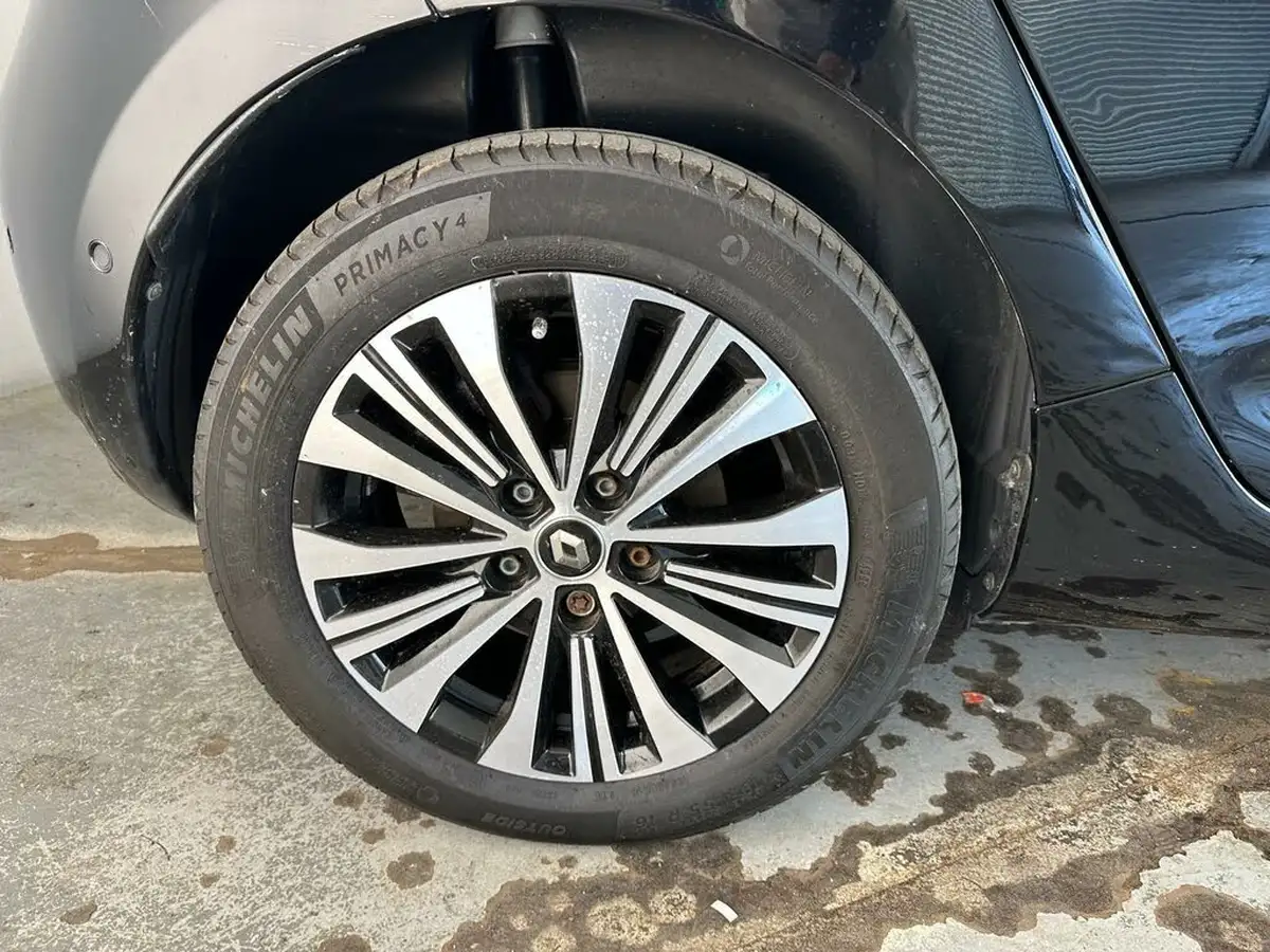 2023-renault-zoe-e-techno-boost-charge-big-8