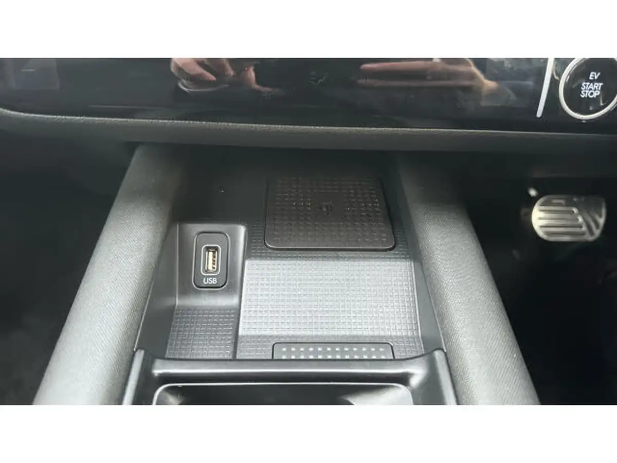 2024-hyundai-ioniq-6-e-premium-228ps-single-rwd-big-28