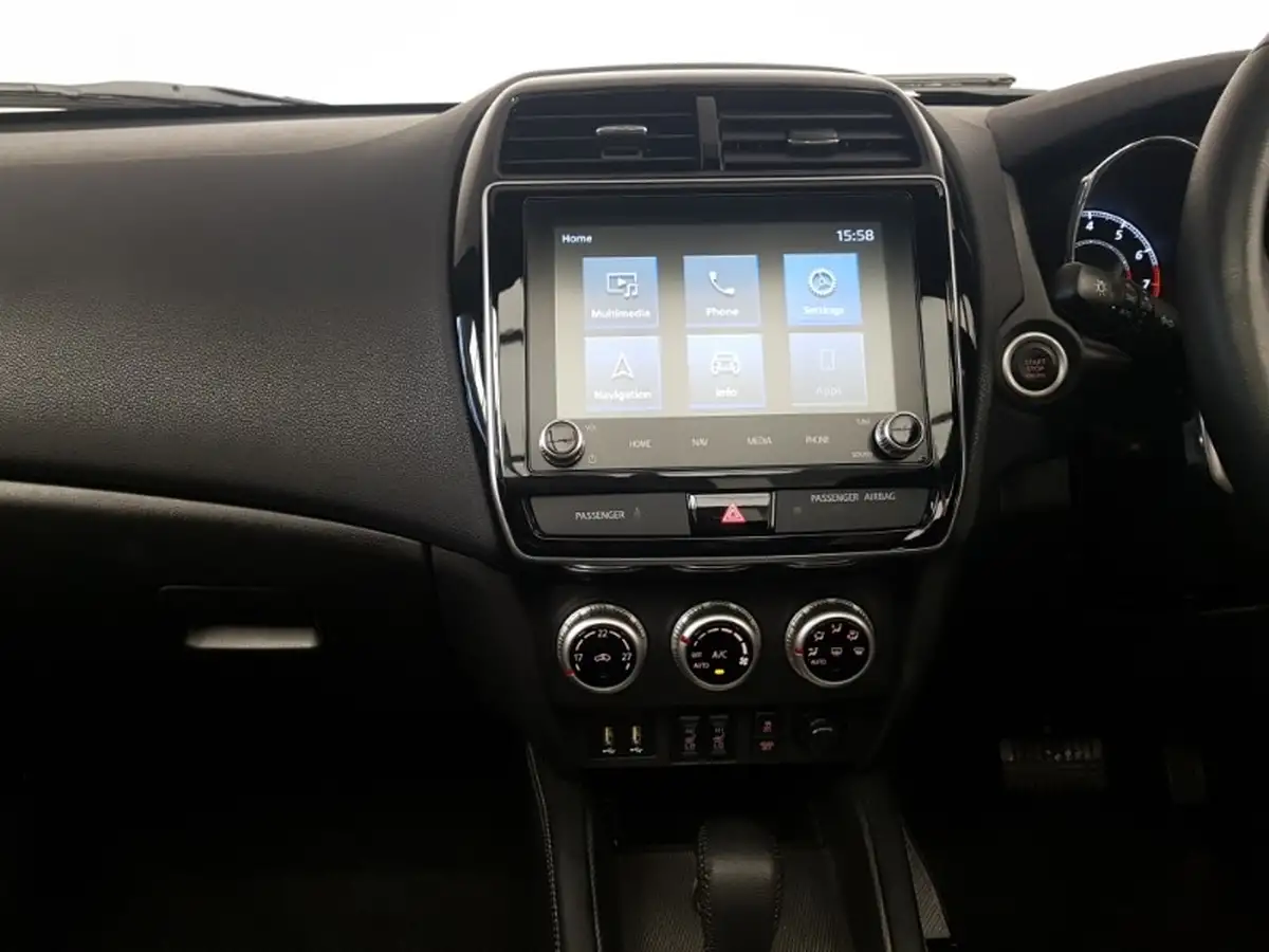 2024-jeep-avenger-12-gse-summit-e-hybrid-48v-auto-big-10