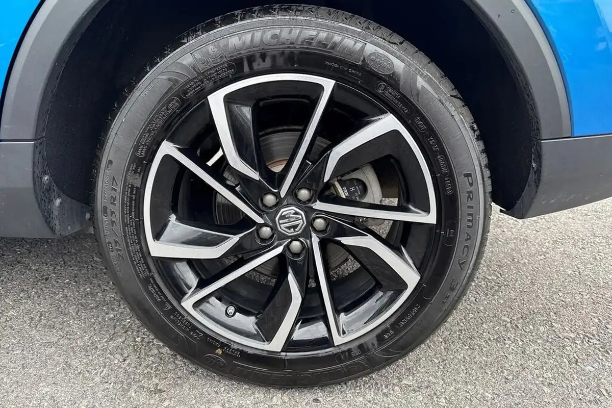 2023-mg-zs-suv-10t-gdi-exclusive-auto-big-11