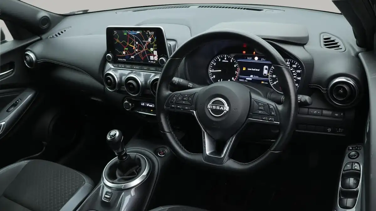 2023-nissan-juke-10-dig-t-n-connecta-big-9