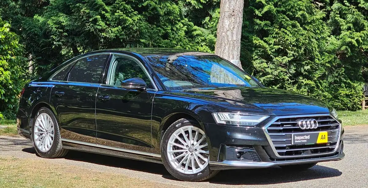 2019-audi-a8-30-55-tfsi-l-s-line-big-0
