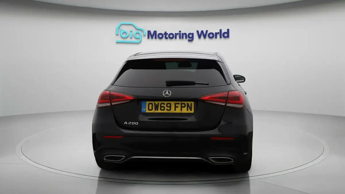 2020-mercedes-benz-a-class-13-a200-amg-line-executive-hatchback-5d-7g-dct-big-6