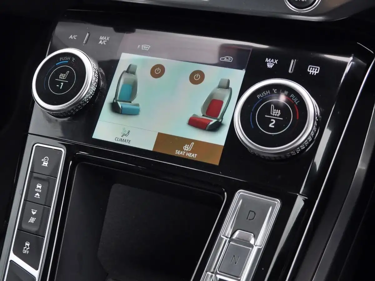 2021-jaguar-i-pace-ev400-hse-big-24