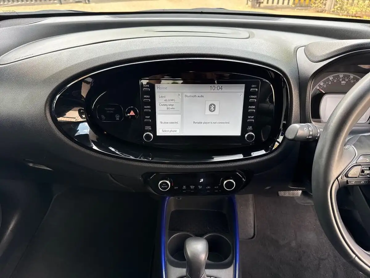2022-toyota-aygo-x-10-vvt-i-edge-cvt-big-20