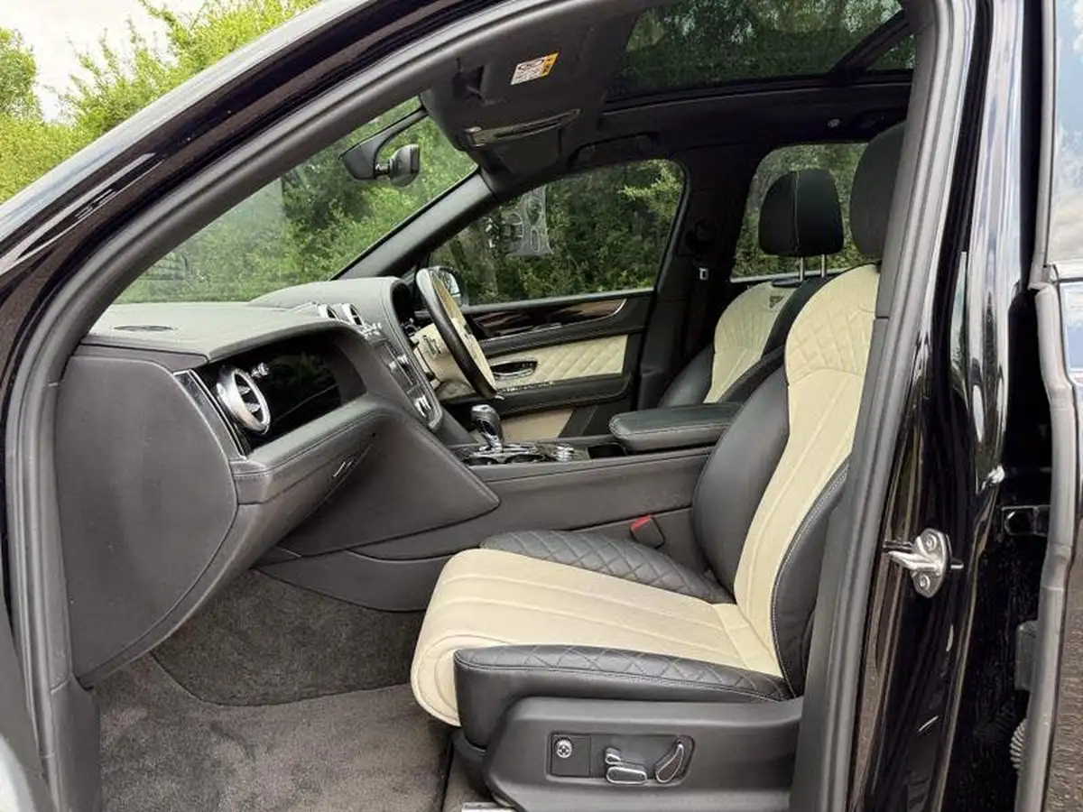 2018-bentley-bentayga-40-v8-big-2