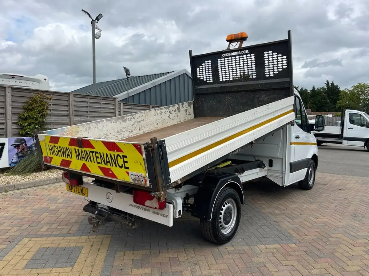 2021-mercedes-benz-sprinter-20cdi-315-l2h1-progressive-150pseu6dt-chassis-cab-rwd-big-4