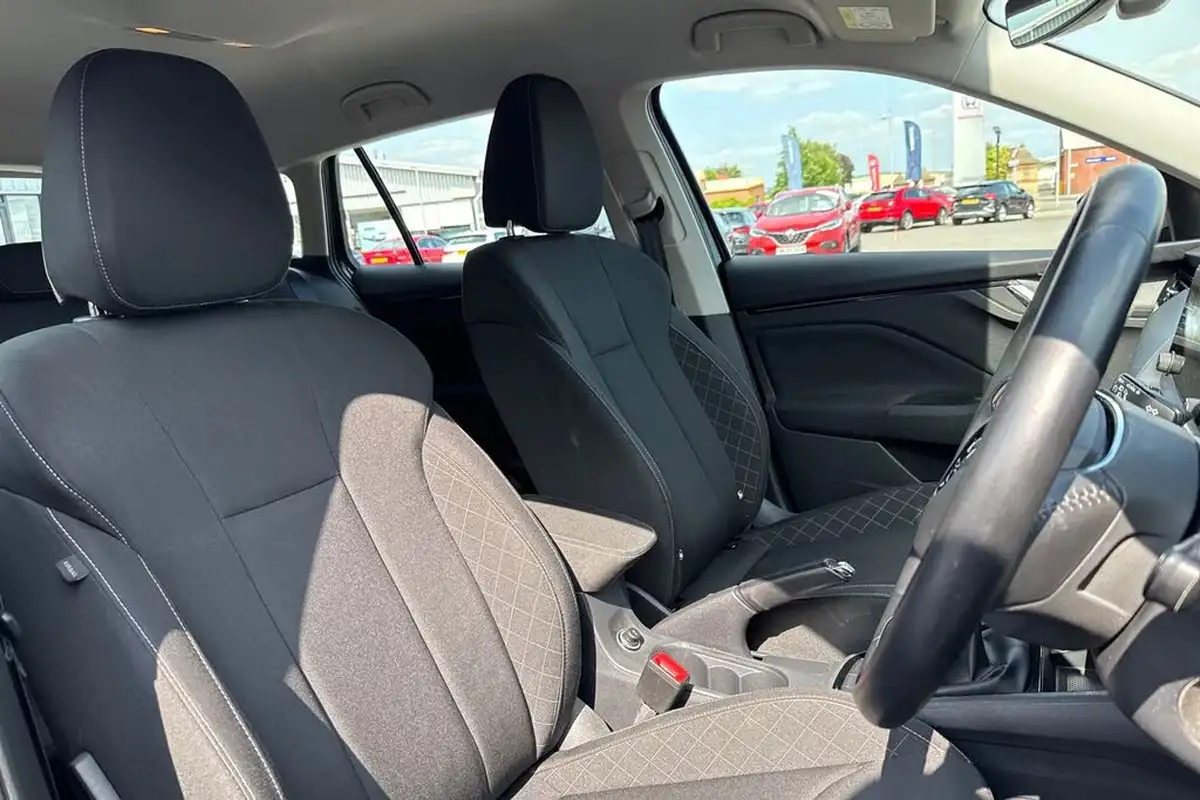 2022-skoda-scala-10-tsi-se-110ps-big-23