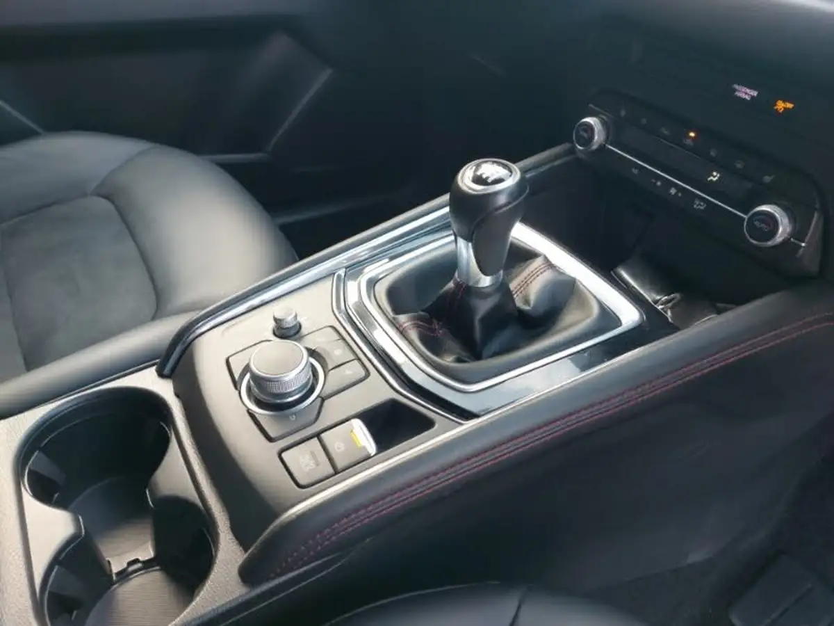 2021-mazda-cx-5-20-kuro-edition-big-14