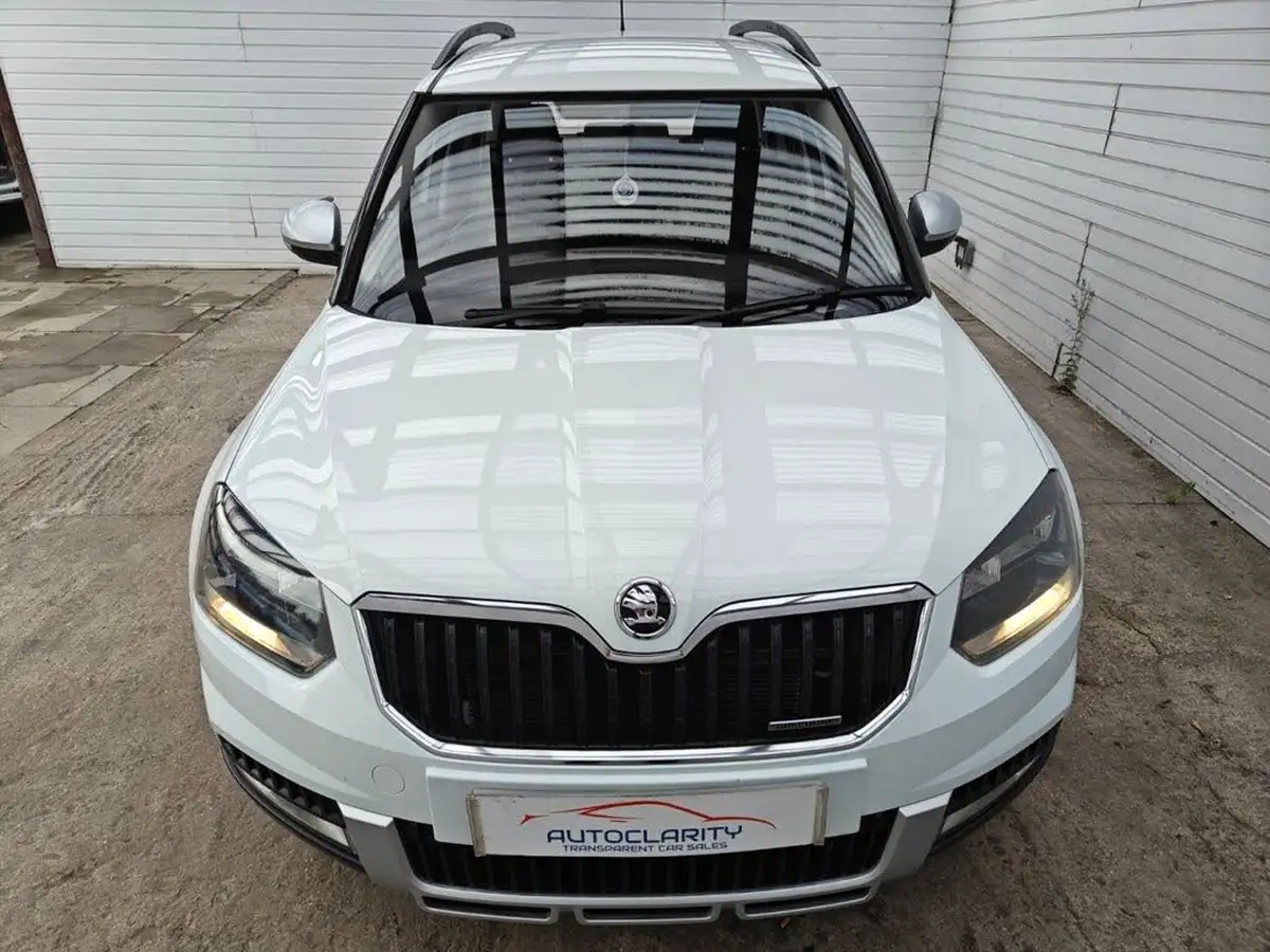2015-skoda-yeti-outdoor-16tdi-s-greenline-ii-big-14