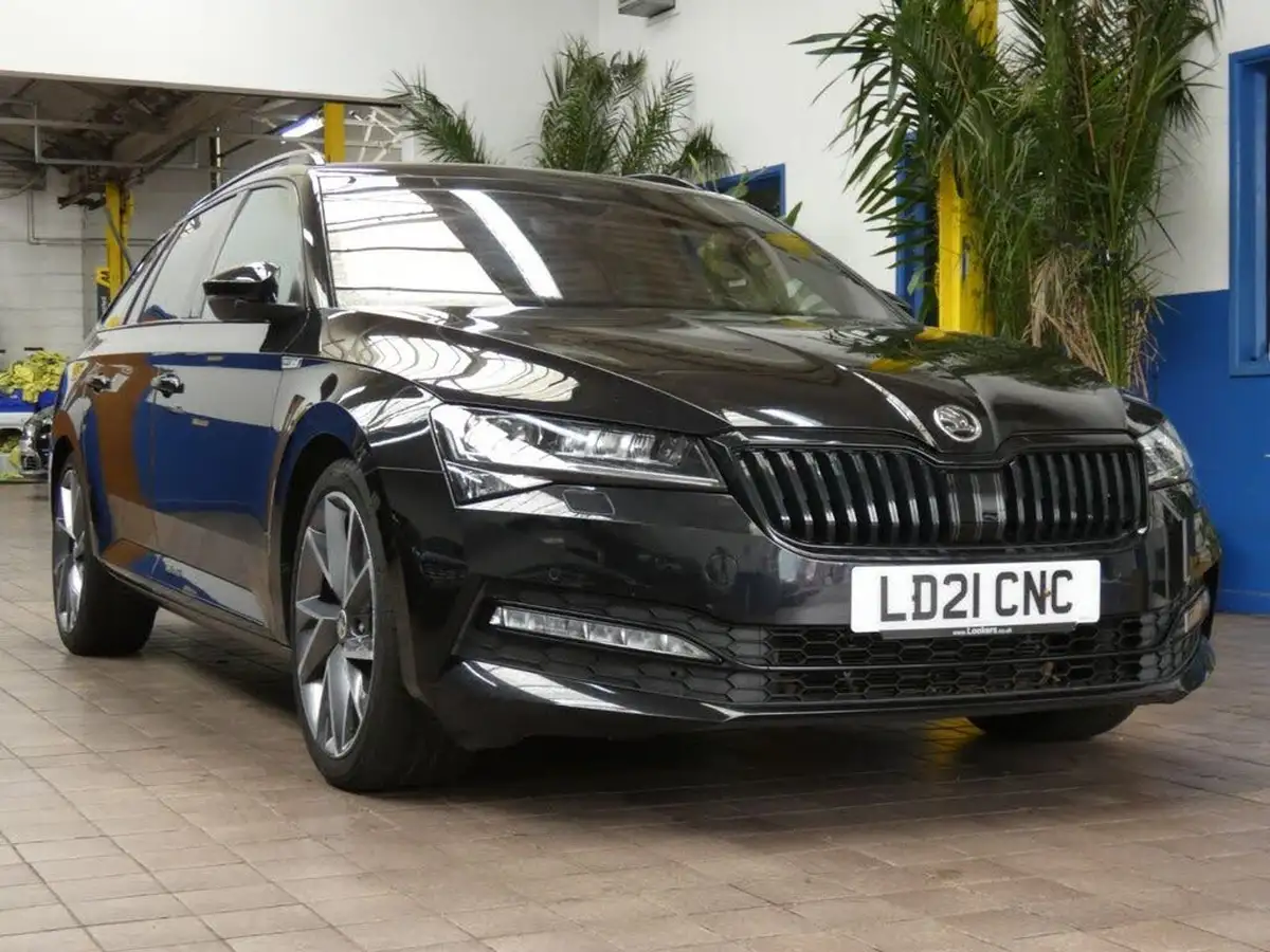 2021-skoda-superb-15-tsi-sportline-plus-estate-big-22