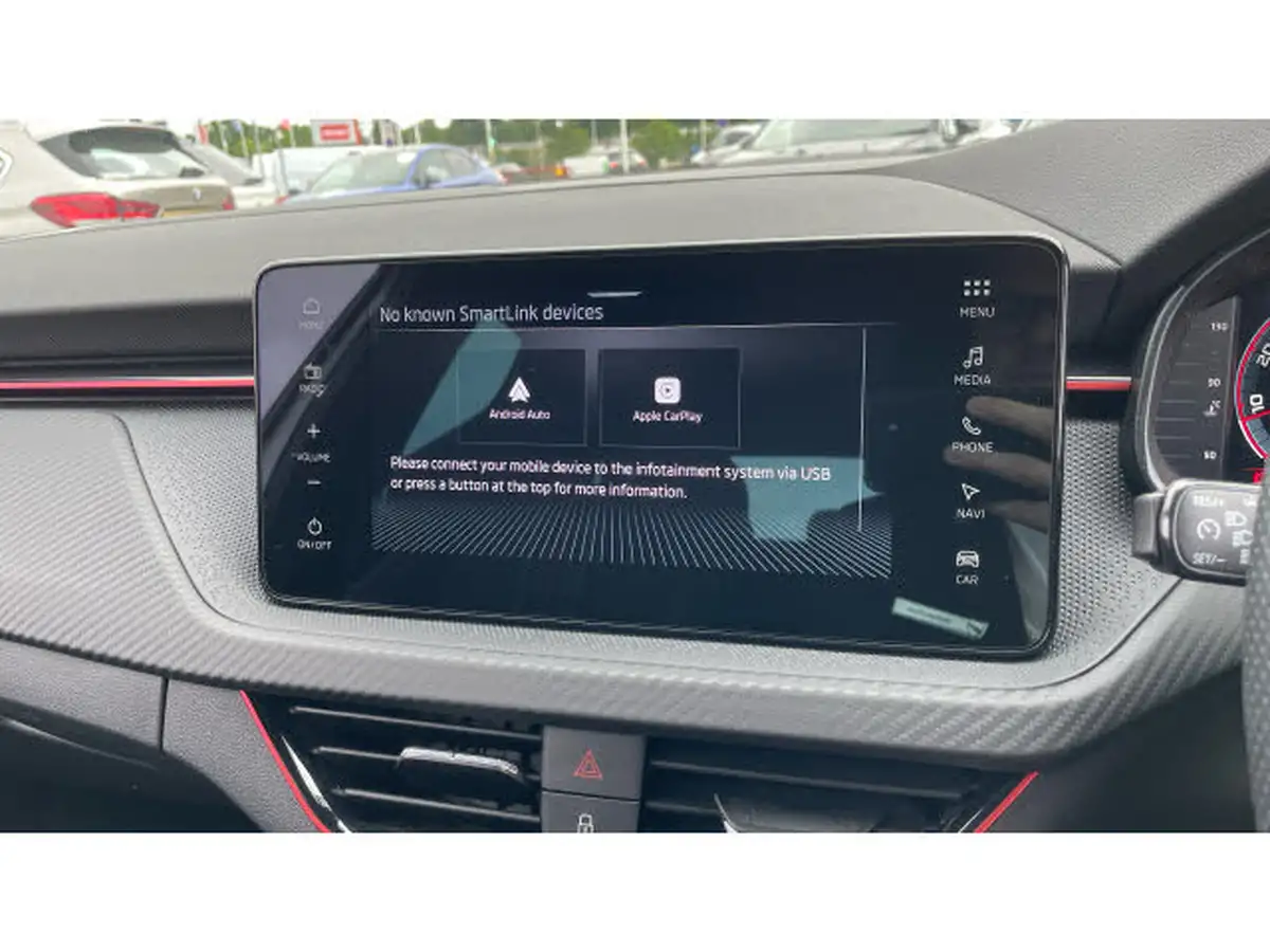 2024-skoda-kamiq-15-tsi-monte-carlo-dsg-big-30
