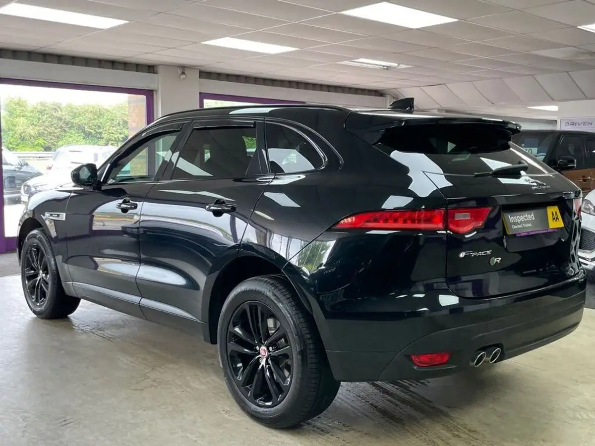 2018-jaguar-f-pace-20-i4d-r-sport-180ps-auto-big-8