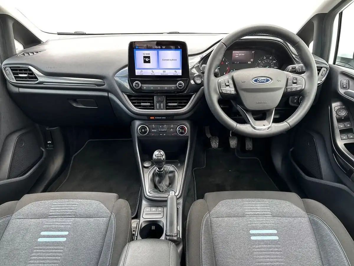 2023-ford-fiesta-10t-active-125ps-hybrid-mhev-big-14