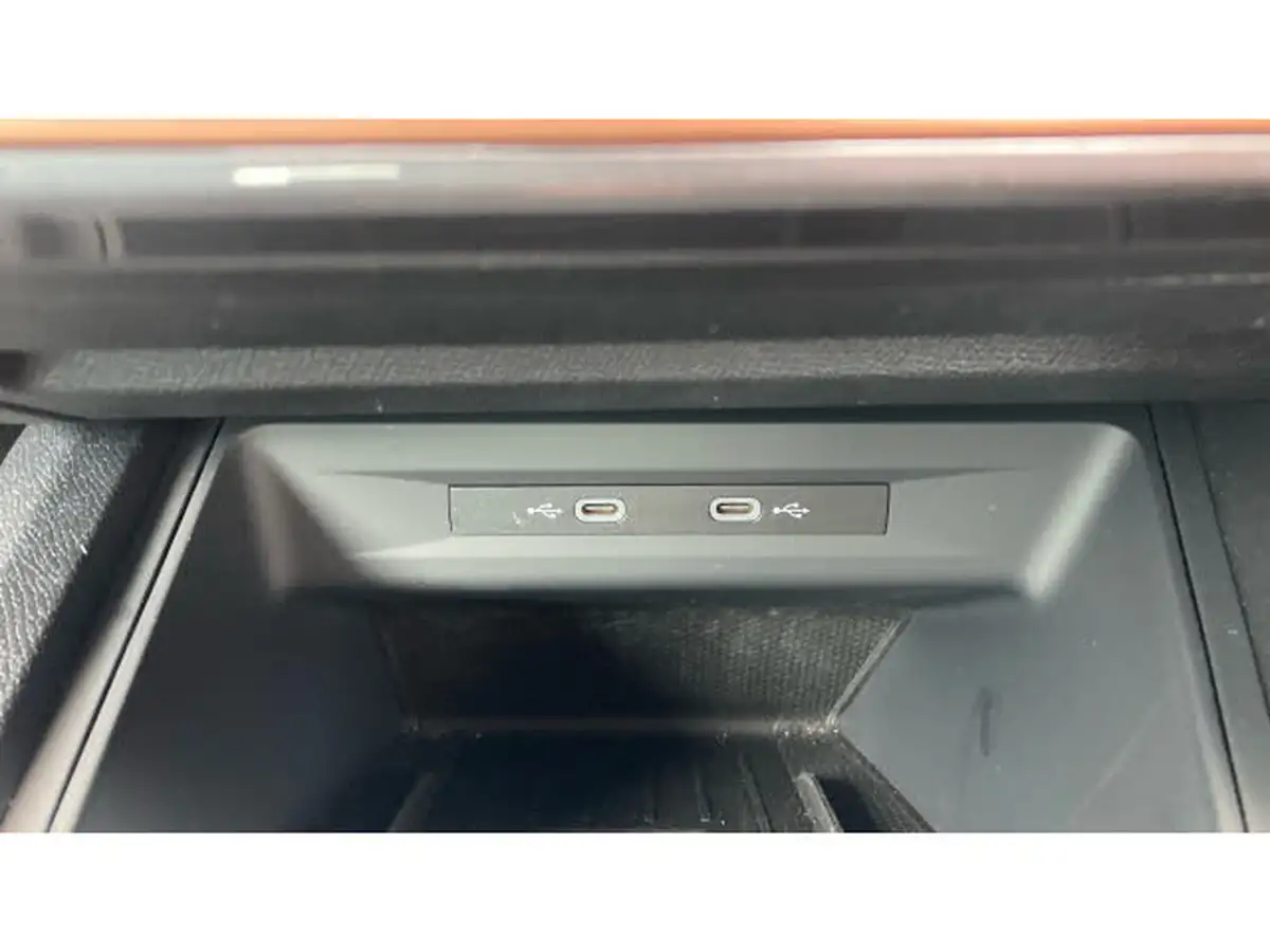 2024-cupra-formentor-14-e-hybrid-v2-big-43