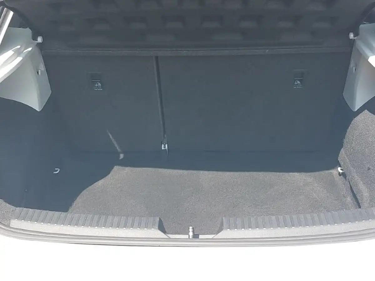 2019-seat-leon-15-tsi-evo-se-hatchback-big-7