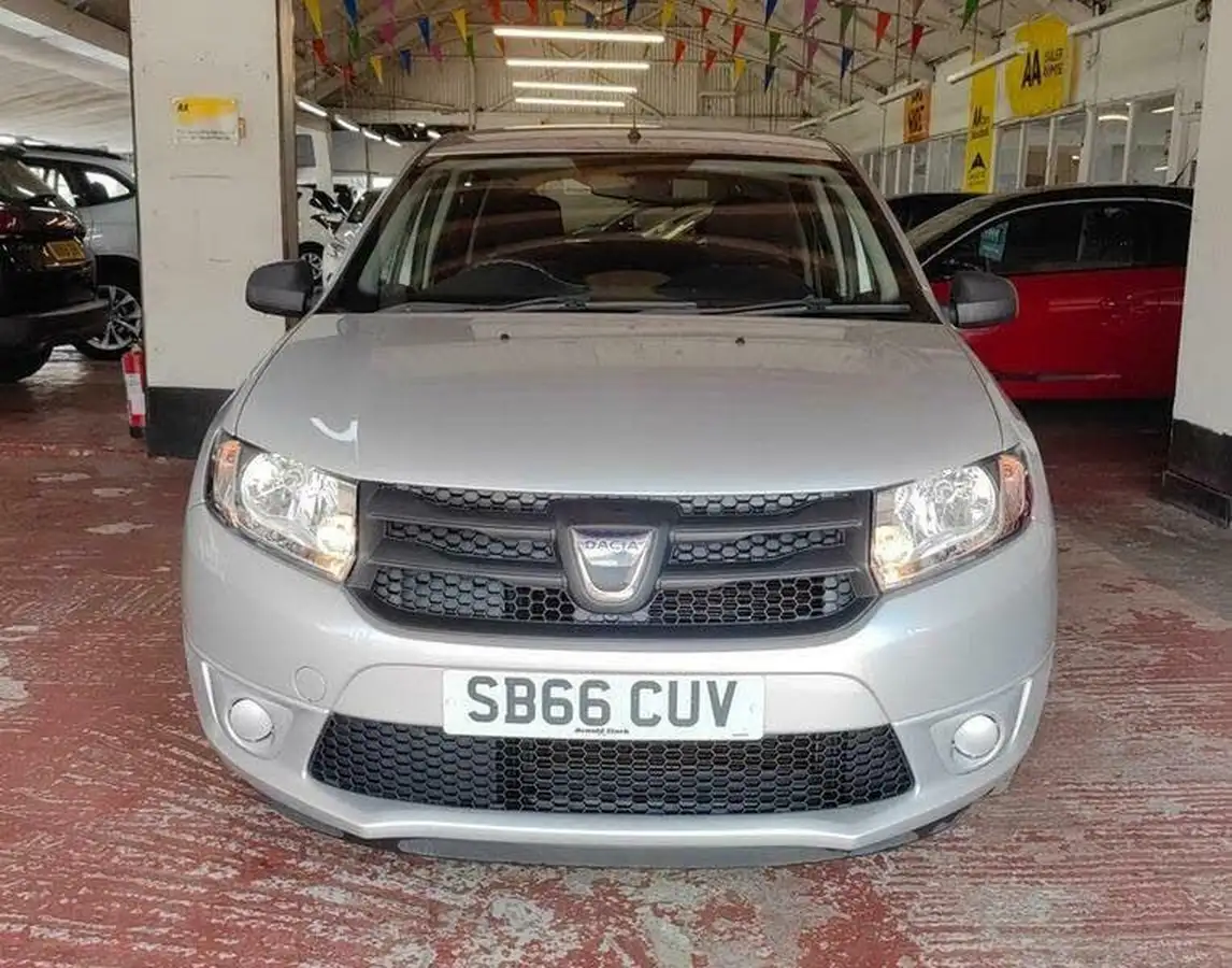 2016-dacia-sandero-12-ambiance-big-7