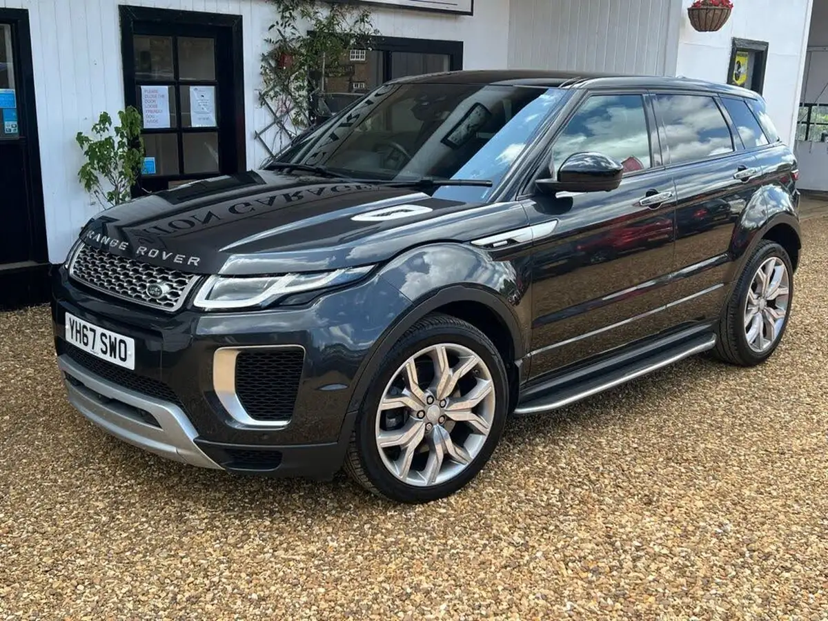 2017-land-rover-range-rover-evoque-20-si4-autobiography-hatchback-5d-big-17