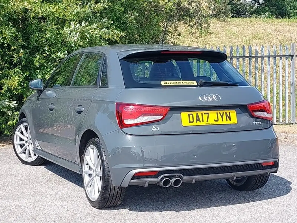 2017-audi-a1-14-tfsi-s-line-125ps-sportback-5d-big-1