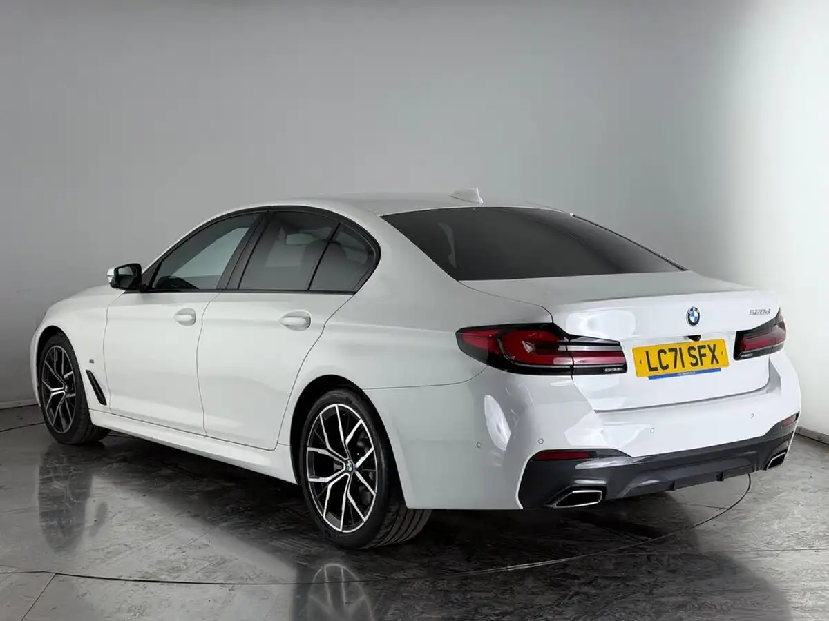 2021-bmw-5-series-20td-520d-m-sport-mht-saloon-4d-big-4