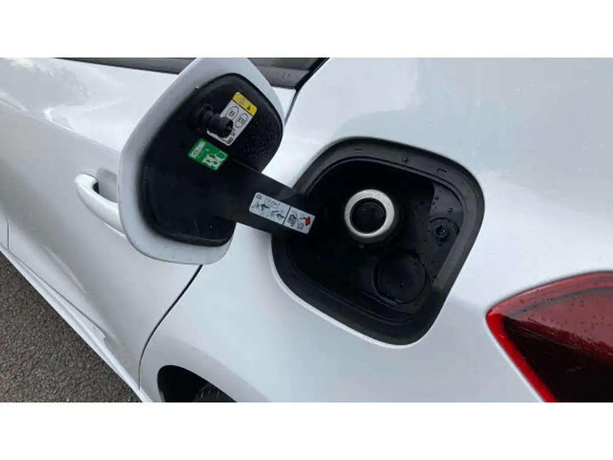 2023-ford-focus-10t-st-line-155ps-hybrid-mhev-hatchback-powershift-big-25