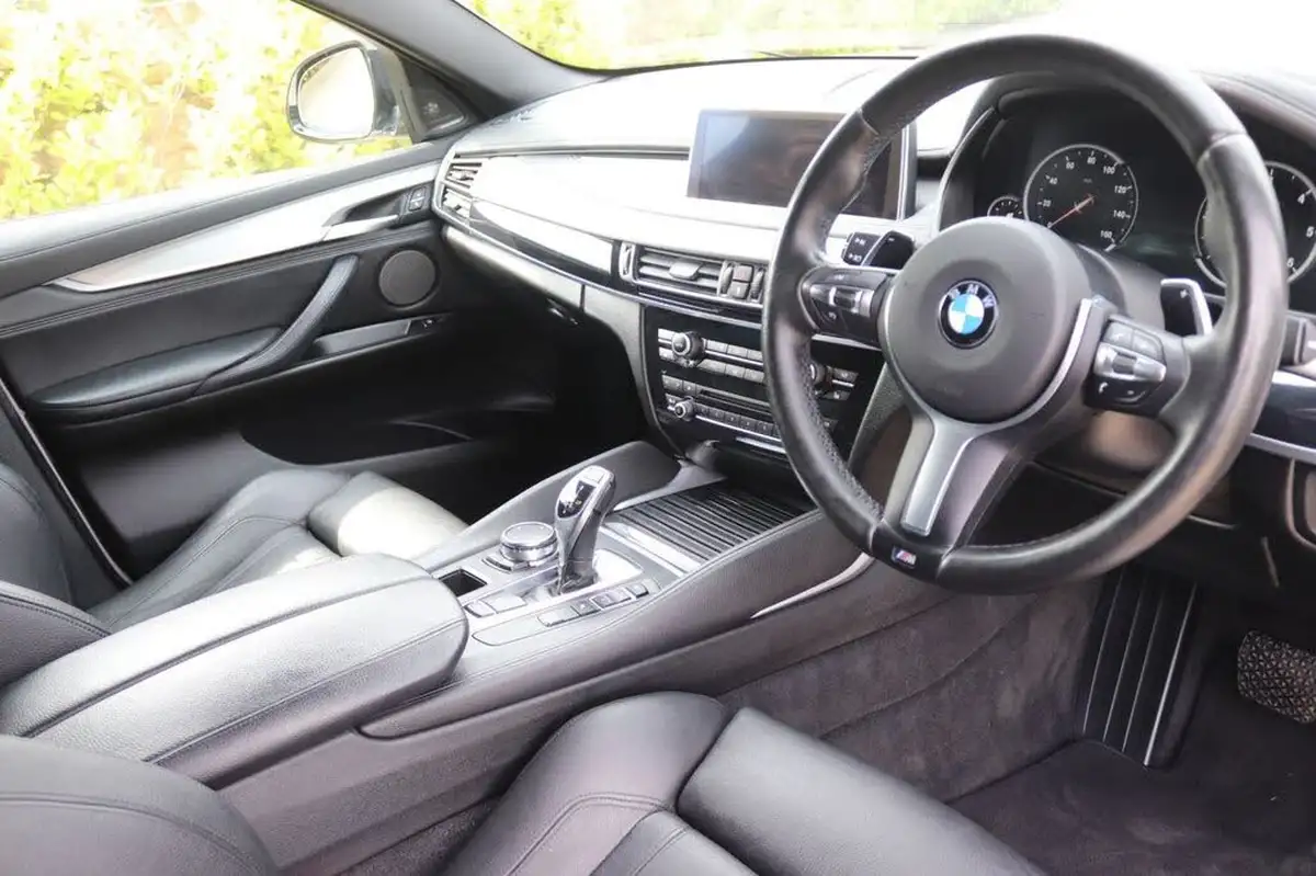 2015-bmw-x6-30td-xdrive30d-m-sport-big-25
