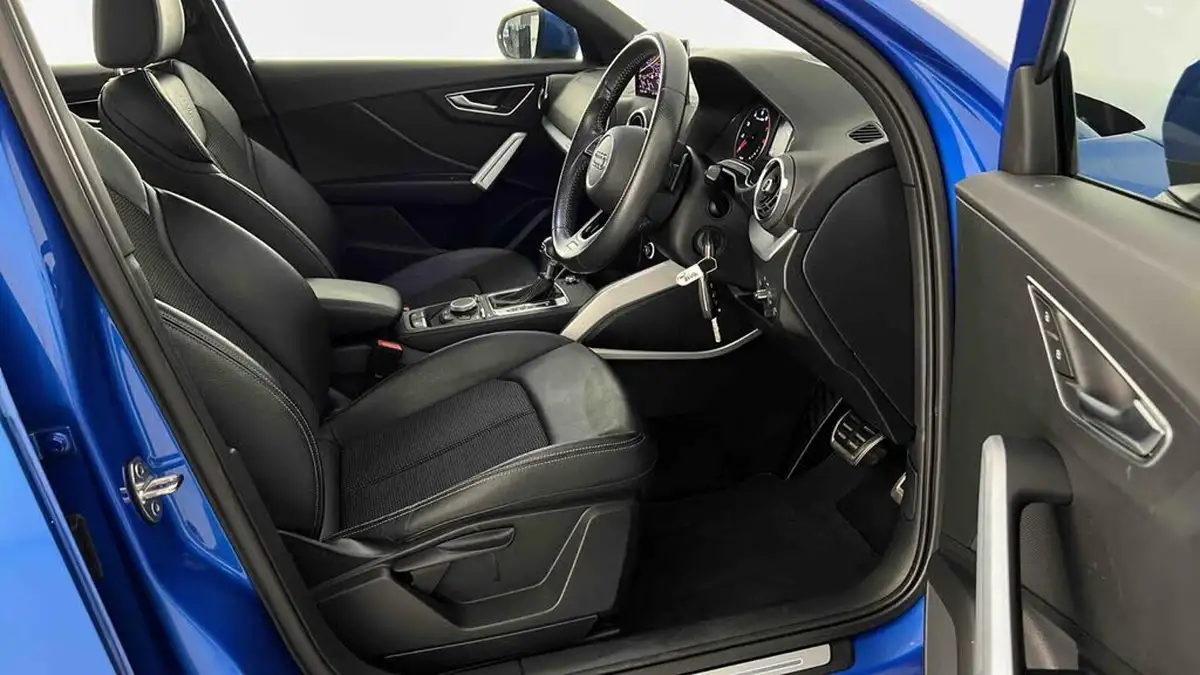 2018-audi-q2-20-tfsi-s-line-big-15