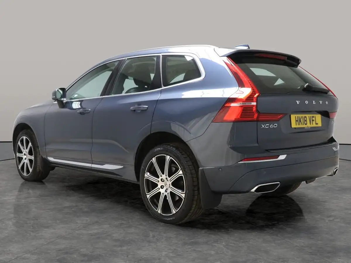 2018-volvo-xc60-20td-d4-inscription-pro-4x4-geartronic-big-16