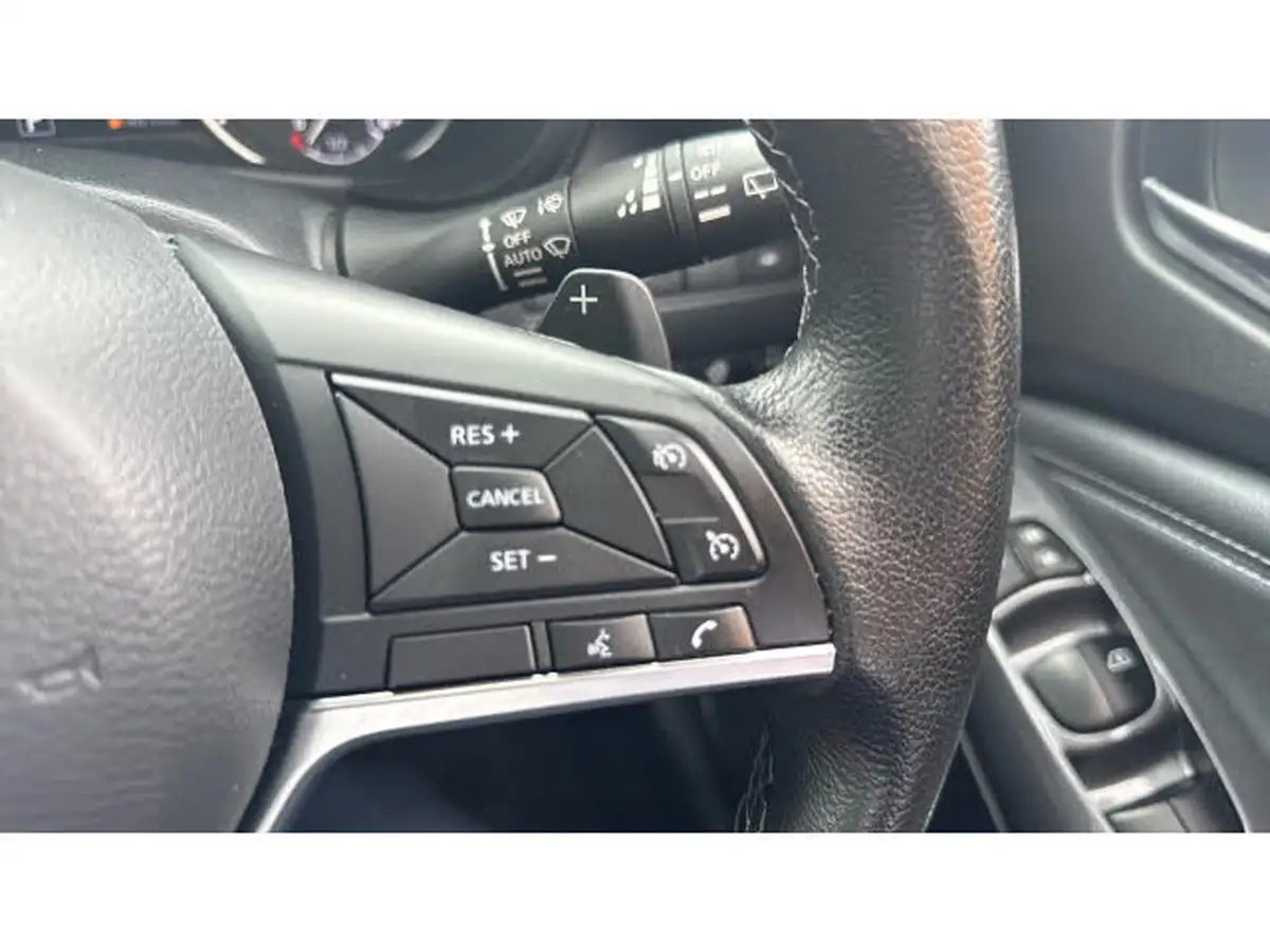 2022-nissan-juke-10-dig-t-n-connecta-dct-big-23
