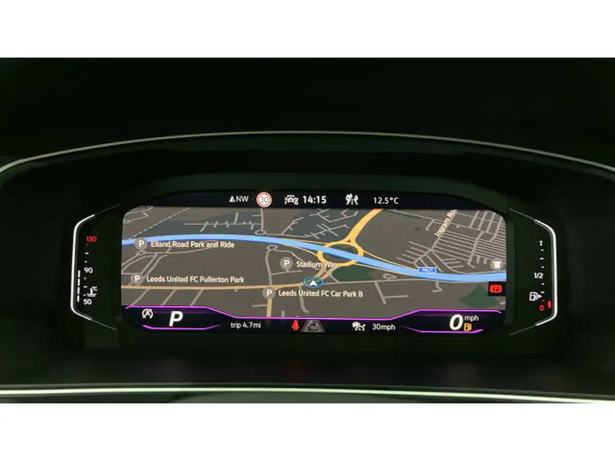 2023-volkswagen-tiguan-15-tsi-r-line-edition-big-10