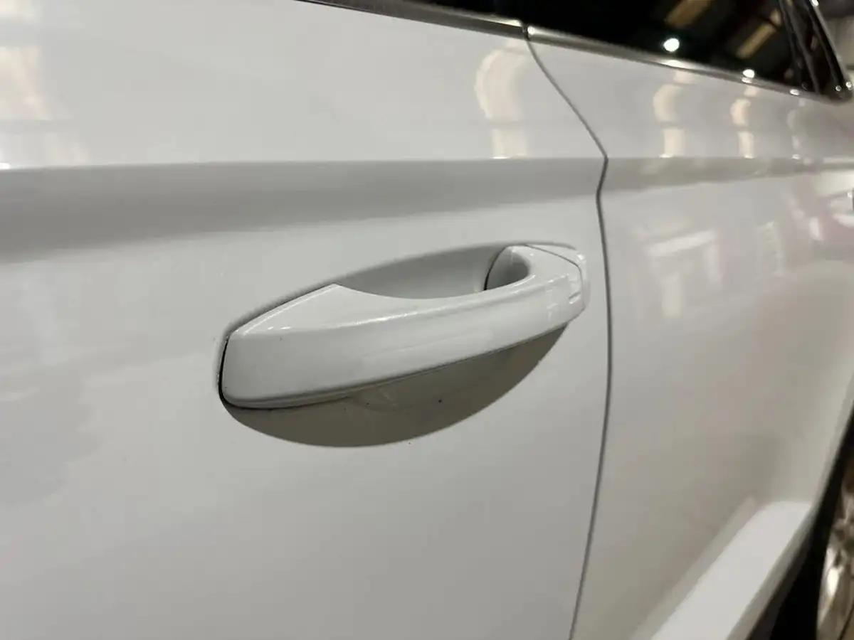 2020-skoda-karoq-15-tsi-se-l-big-21