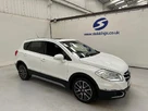 2016-suzuki-s-cross-16-sz5-small-1