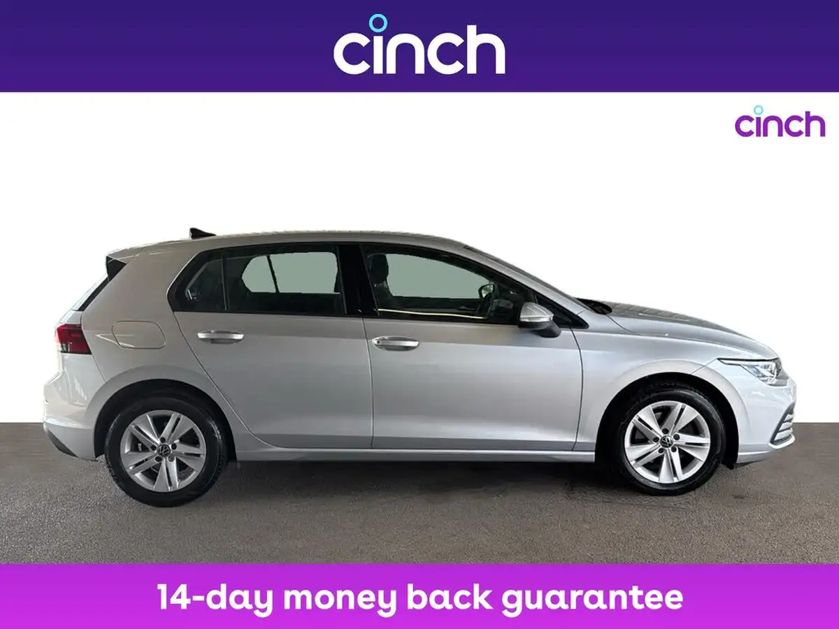 2023-volkswagen-golf-15-tsi-life-130ps-hatchback-big-10