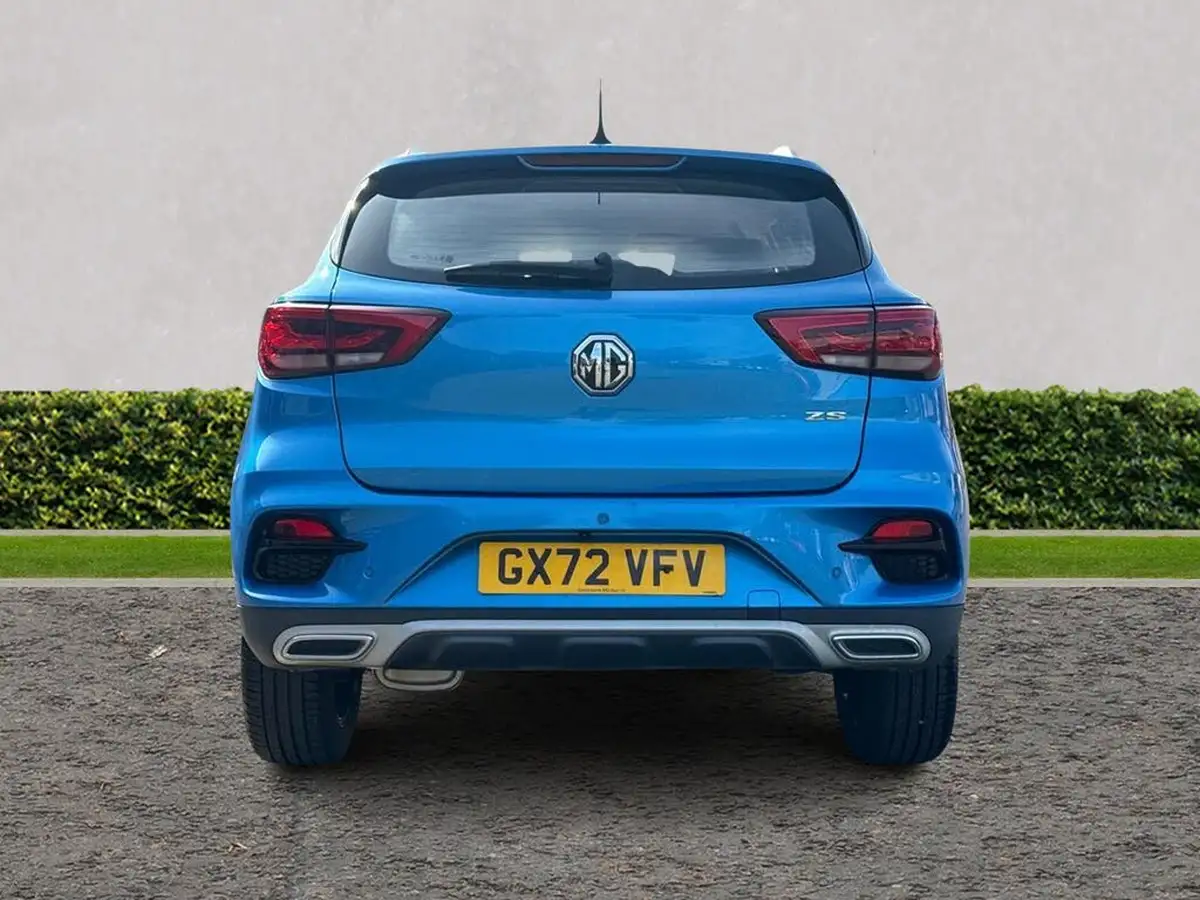 2022-mg-zs-suv-15-vti-tech-exclusive-big-3