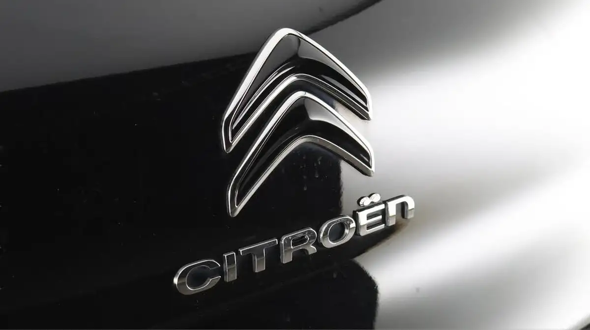 2020-citroen-c3-12-puretech-flair-83ps-big-19