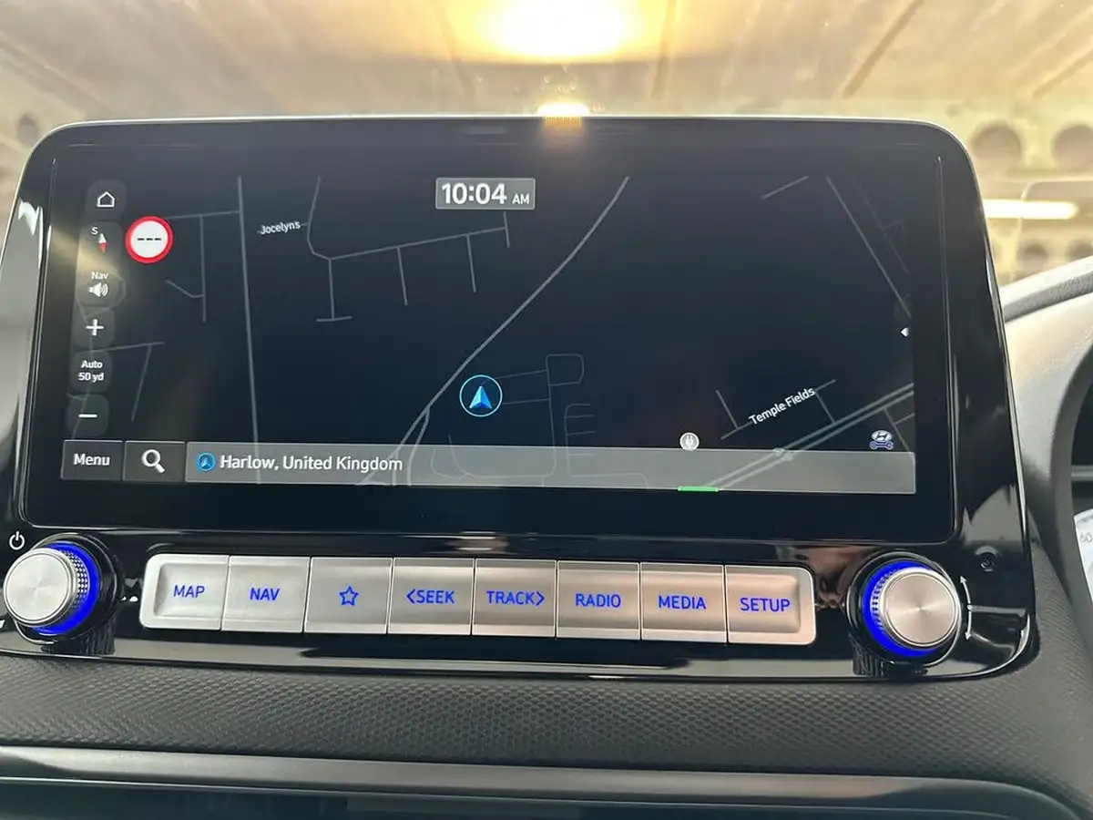 2021-hyundai-kona-e-ultimate-big-19