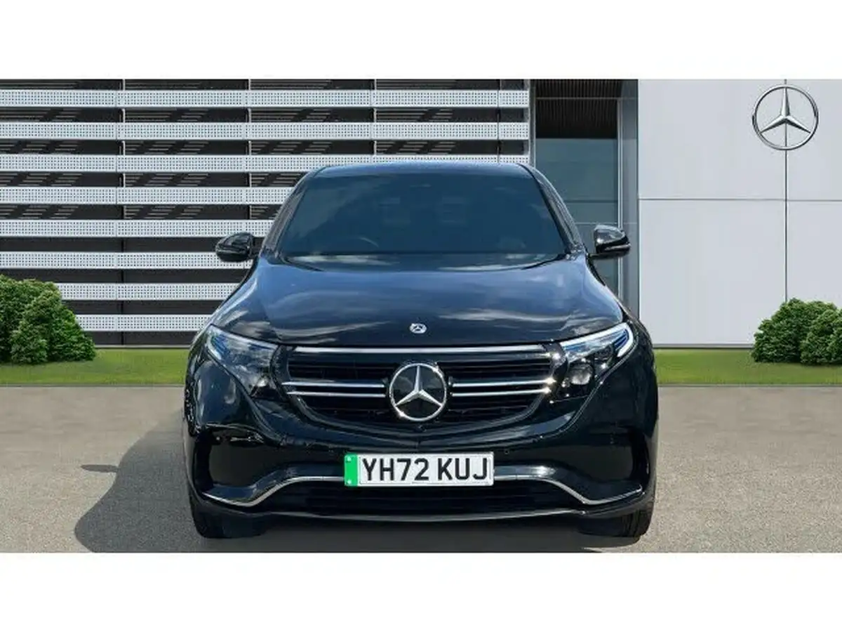 2022-mercedes-benz-eqc-e-eqc-400-amg-line-premium-big-2