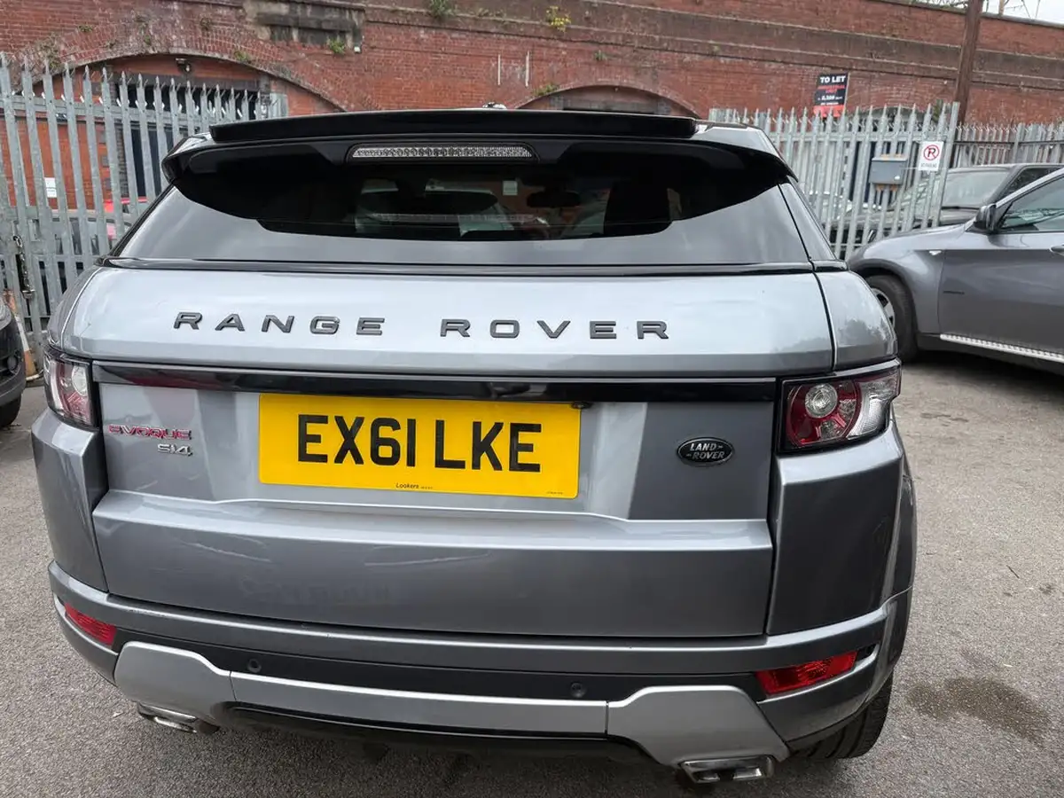 2011-land-rover-range-rover-evoque-20-dynamic-coupe-3d-big-2