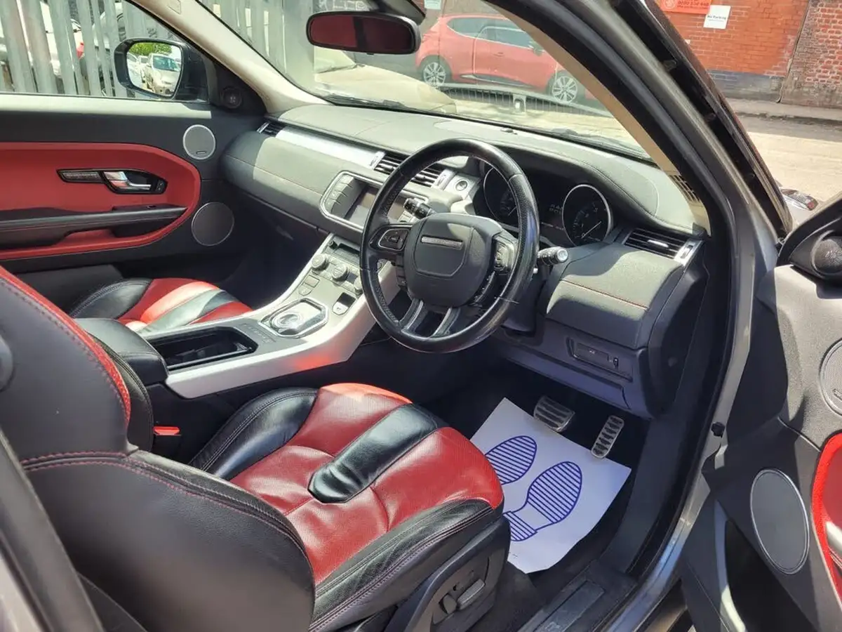 2011-land-rover-range-rover-evoque-20-dynamic-coupe-3d-big-26