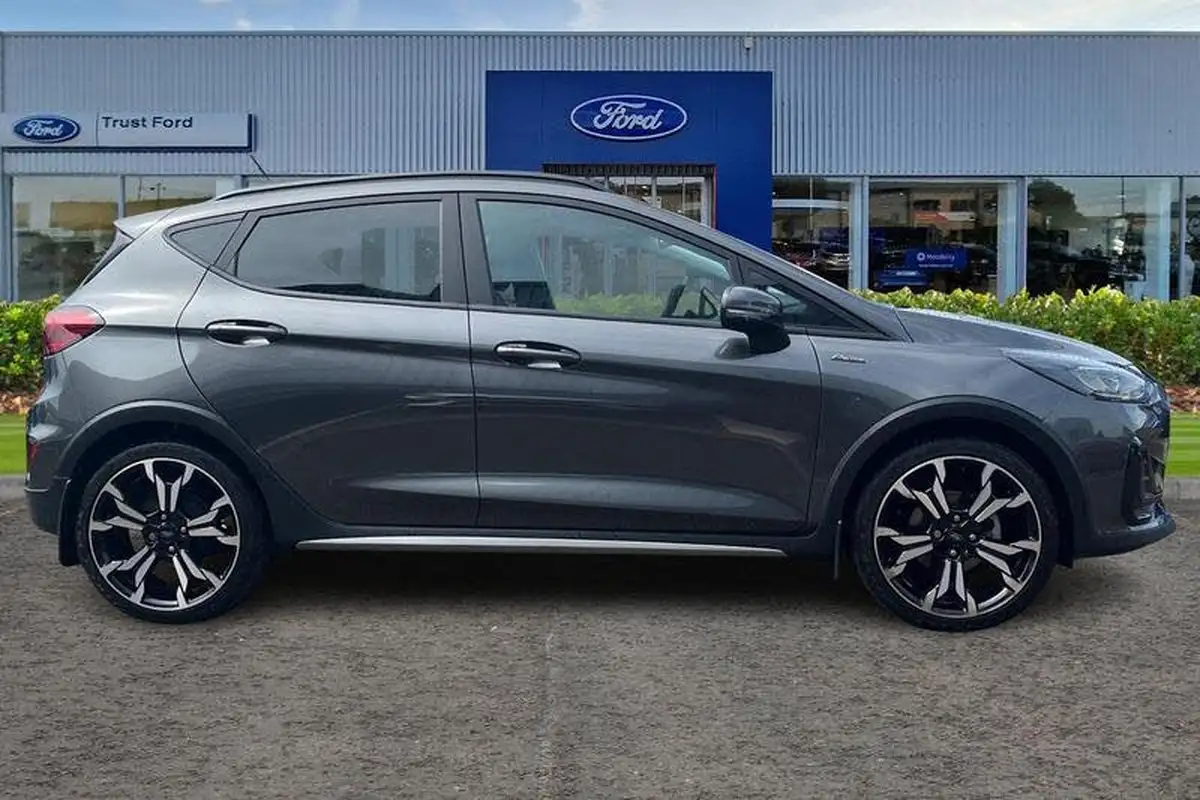 2023-ford-fiesta-10t-active-x-100ps-big-2
